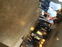 星巴克(天一旗舰店)-星巴克臻选(宁波天一广场店)