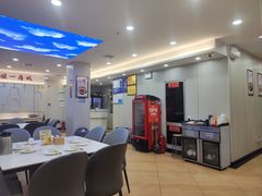 -独一佳老胡湘菜馆(矿山路店)