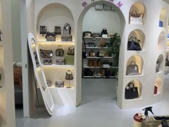 -六六奢品·vintage中古·回收二手奢侈品包包手表首饰(环球港店)