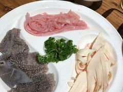 -小天鹅火锅·一线江景洪鼎旗舰店(洪崖洞店)