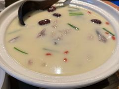 -老阿爸鲜鱼土菜(昆山花桥店)