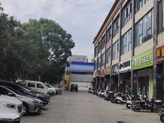 -春园海鲜广场D区6号(钟姐海鲜加工店)