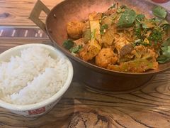 -成都你六姐·牛肉冒菜(上海环宇荟店)