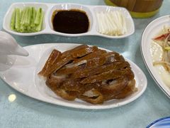 -六和聚传统烤鸭.天津菜(和平店)