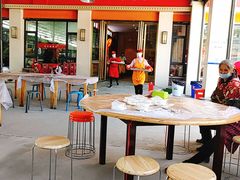 大堂-五七小李子油焖大虾(总店)