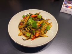 -桥边小楼·手工云南菜·丽江地标美食
