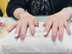 -花颜悦色款式美甲美睫