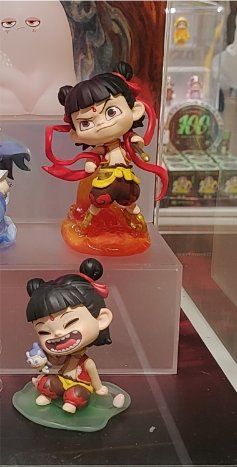 -泡泡玛特POPMART(上海环球港店)