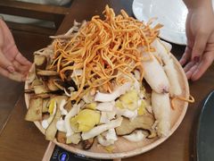 -菌乡缘·野生菌蒸汽鱼火锅(江边夜市店)