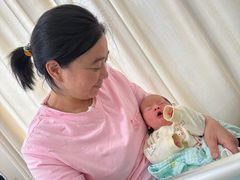 -爱贝尔高端月嫂(母婴护理)