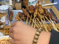 -烤满分·东北烧烤(首经贸店)