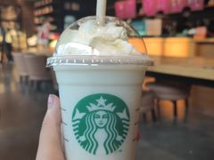 -星巴克(洛阳中州万达广场店)