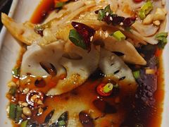 -万里闯关东铁锅炖菜馆(高新旗舰店)