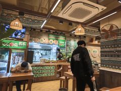 -云阿蛮云南生烫牛肉米线(奉贤路店)