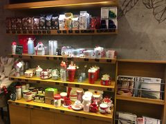 零售区-星巴克臻选(福州仓山万达店)
