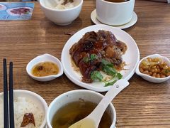 -裕记烧腊连锁餐饮(国商分店)