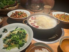-吃饭皇帝大(长宁龙之梦店)
