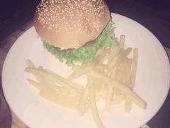 -Helens海伦司小酒馆(津湾广场店)