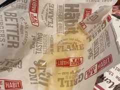 -The Habit Burger Grill 哈比特汉堡(复兴soho店)