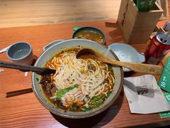招牌牛三宝宽粉-百春原湖南牛肉粉(百联世纪店)