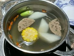 -仄园围炉坊·牛肉火锅·汕头卤水火锅(蛇口店)