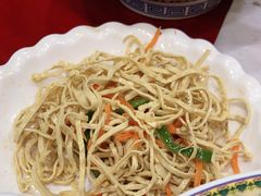 -金杨拉面王小吃面馆·牛三宝面·红烧牛肉粉
