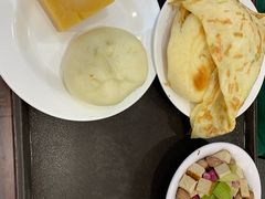-聚德华天护国寺小吃(甜水园店)