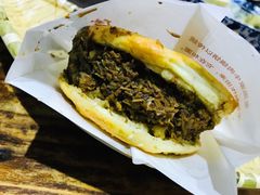 牛肉烧饼（多肉）-穆得·老周家牛肉烧饼(普利街店)