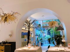 -春树下·树屋花房西餐厅(罍街AS1980店)