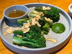 -SHAN山(前滩太古里店)
