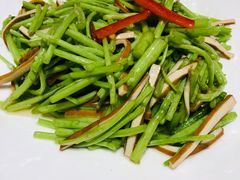 茼蒿炒香干-夜上海(上元大街店)