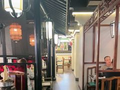-卢大鲜鱼头捞饭(美利广场店)