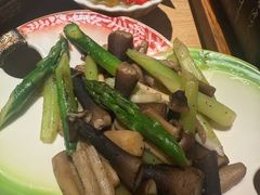 -阿吾罗·月咏精致日料(港汇恒隆广场店)