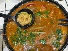 -肥汁米蘭香港米线(长宁来福士店)