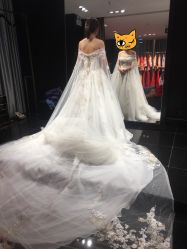 点击看大图 -GRACE KELLY婚纱与礼服(北京店)