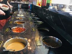 自助调料区-仄园围炉坊·牛肉火锅·汕头卤水火锅(蛇口店)
