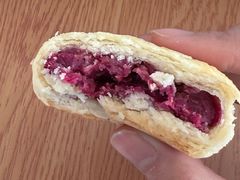 嘉华鲜花饼经典玫瑰饼-嘉华鲜花饼·现烤(昆明老街店)