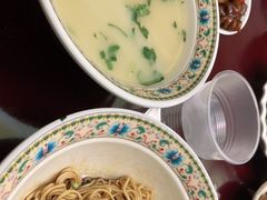 -金杨拉面王小吃面馆·牛三宝面·红烧牛肉粉