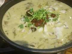 七宇酸菜鱼-七裕庄(凯旋南路店)