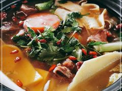 -赵氏烩泽腊排骨火锅店(近华浦路店)