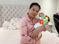 -鲸励母婴月嫂(望京店)