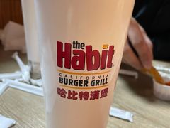 -The Habit Burger Grill 哈比特汉堡(复兴soho店)