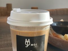 拿铁（生椰）-MOJ coffee(瓯海泽雅水碓坑店)