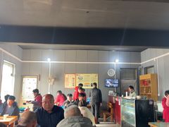-虹兴砂锅店