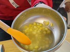-关东小磨东北菜(上海长风大悦城店)