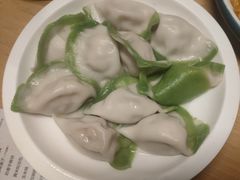 白菜黑毛猪肉馅水饺-关东小磨东北菜(上海长风大悦城店)
