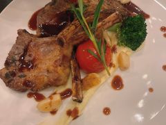 -WOLFGANG PUCK KITCHEN & BAR(迪士尼小镇店)