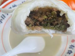 -吕氏馄饨包子大排档