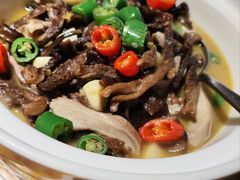 鹿茸菌煨猪肚-新白鹿餐厅(龙游路总店·杭帮菜名店)
