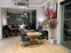 -Mark&Mars Restaurant